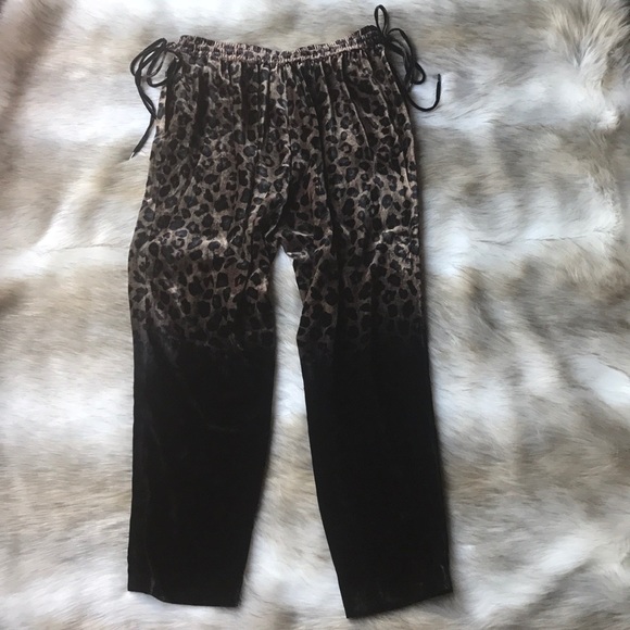 Elie Tahari Elasticized Leopard Jogger Pants, Large New with Tags,All Products : American Fashion Style Bags On Sale